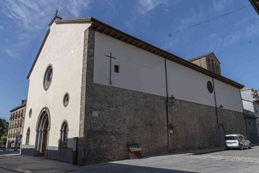Huesca - Jaca 34 - iglesia de Santiago.jpg